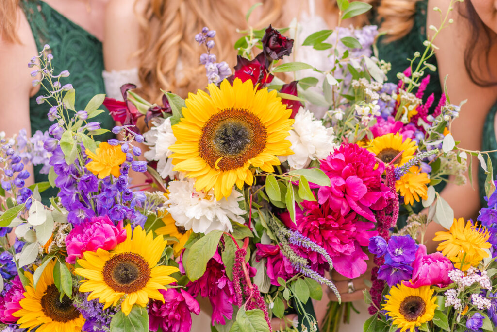 Summer Wedding Bouquets. 