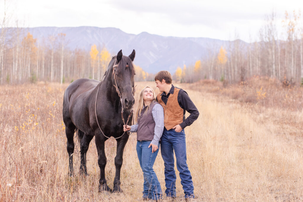 fall western style engagement session